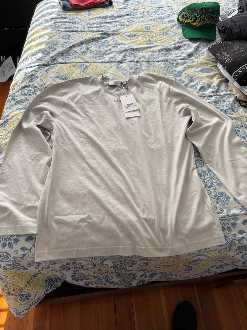 Off-White Men's Long-Sleeve Crewneck Shirt - Light Beige